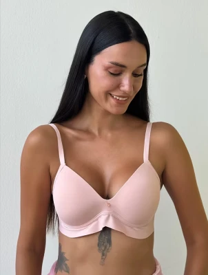 PEMBE